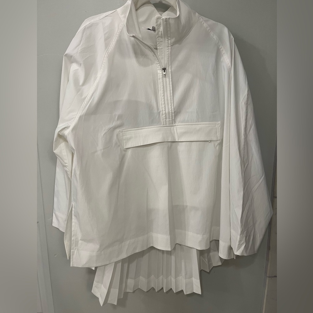 Athleta Sojourn Top - NWT - Size XL